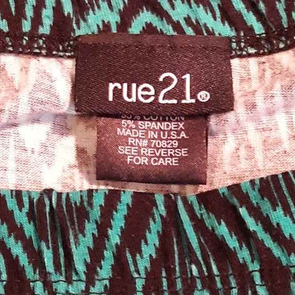 rue21 Spandex Pencil Skirt size LG - Picture 3 of 3